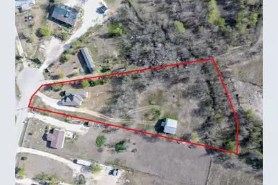 135 Petirrojo Court, Del Valle, TX 78617 - Photo 2