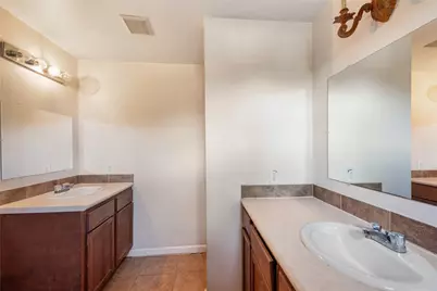 135 Petirrojo Court, Del Valle, TX 78617 - Photo 8