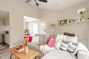 6307 Okner Ln, Austin, TX 78745 - Photo 4