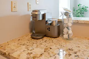 6307 Okner Ln, Austin, TX 78745 - Photo 10