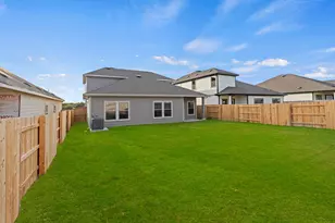13605 Gray Lndg Dr, Elgin, TX 78621 - Photo 26