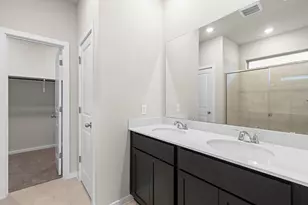 13605 Gray Lndg Dr, Elgin, TX 78621 - Photo 16
