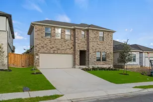 13605 Gray Lndg Dr, Elgin, TX 78621 - Photo 2