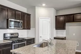 400 Barton Creek Ln, Hutto, TX 78634 - Photo 14