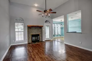 340 Rose Mayer Loop, La Grange, TX 78945 - Photo 6