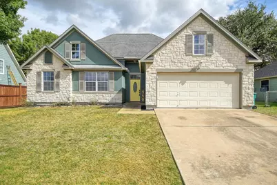 340 Rose Mayer Loop, La Grange, TX 78945 - Photo 2