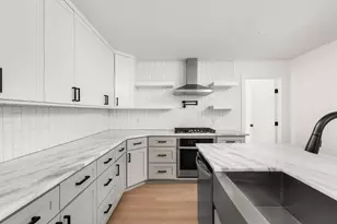 1507 Karen Ave, Austin, TX 78757 - Photo 10