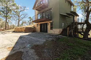 128 Kaupo Dr, Bastrop, TX 78602 - Photo 2