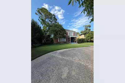 104 W 33rd Street, Austin, TX 78705 - Photo 2