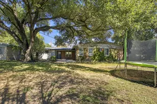 1419 Cloverleaf Dr, Austin, TX 78723 - Photo 30