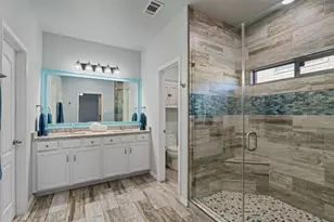 349 Lake Livingston Dr, Georgetown, TX 78628 - Photo 14