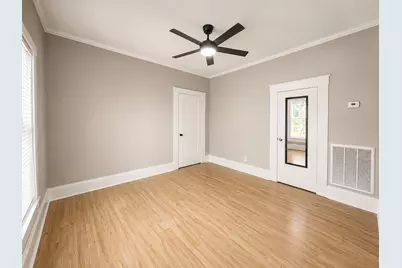 514 E 38th Street #B, Austin, TX 78705 - Photo 4