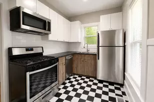 514 E 38th St, Austin, TX 78705 - Photo 1
