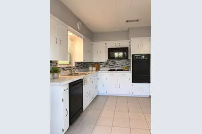 902 N Wall Street, Belton, TX 76513 - Photo 6