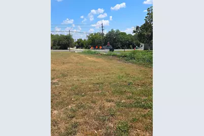 405 S Burleson Street, Kyle, TX 78640 - Photo 1