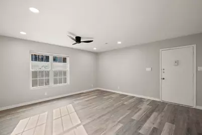 910 Duncan Lane #56, Austin, TX 78705 - Photo 4