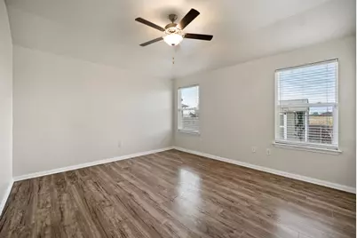 197 Voss, Kyle, TX 78640 - Photo 16