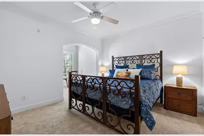 7701 Rialto Boulevard #1323, Austin, TX 78735 - Photo 8
