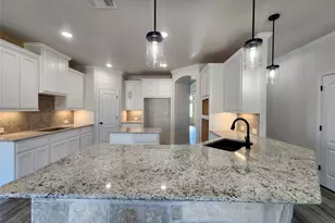 724 Golden Eagle Dr, Salado, TX 76571 - Photo 16