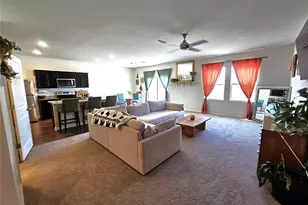 113 Athena Way, Jarrell, TX 76537 - Photo 4