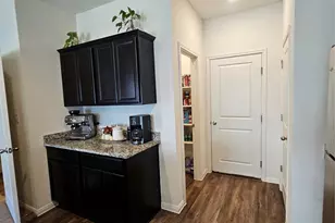 113 Athena Way, Jarrell, TX 76537 - Photo 10