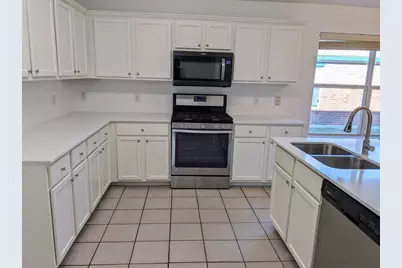 600 McCarthur Drive, Leander, TX 78641 - Photo 4