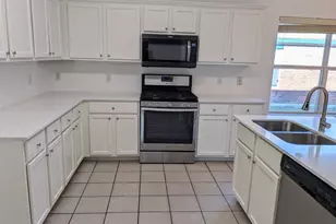 600 McCarthur Dr, Leander, TX 78641 - Photo 4