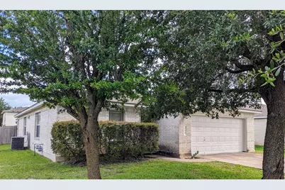 600 McCarthur Drive, Leander, TX 78641 - Photo 2