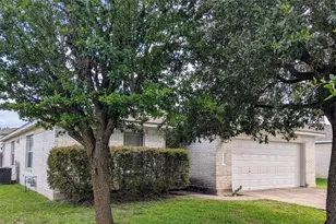 600 McCarthur Dr, Leander, TX 78641 - Photo 2