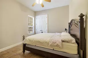 5600 Laguna Cliff Ln, Austin, TX 78734 - Photo 16