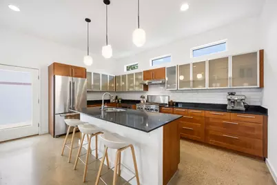 5421 Agatha Circle, Austin, TX 78724 - Photo 6