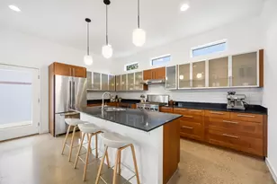 5421 Agatha Cir, Austin, TX 78724 - Photo 6