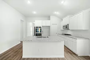 329 Bright Star Ln, Georgetown, TX 78628 - Photo 8