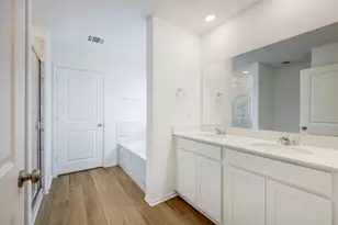 171 Mendoza, Kyle, TX 78640 - Photo 6