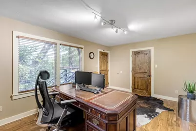 322 Cheatham Street, San Marcos, TX 78666 - Photo 6