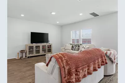 185 Gerasa Drive, Uhland, TX 78640 - Photo 6