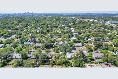 1812 Burbank Street, Austin, TX 78757 - Photo 22