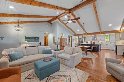 402 Smith Road, Bastrop, TX 78602 - Photo 10