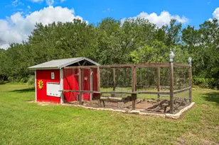 402 Smith Rd, Bastrop, TX 78602 - Photo 32