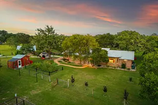 402 Smith Rd, Bastrop, TX 78602 - Photo 2