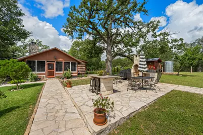 402 Smith Road, Bastrop, TX 78602 - Photo 32