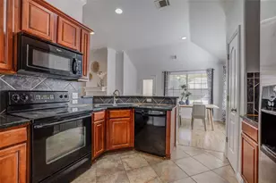 1601 Windy Park Dr, Round Rock, TX 78664 - Photo 14