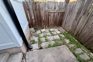 2005 Glen Allen St, Austin, TX 78704 - Photo 24