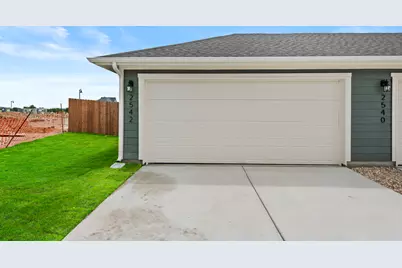 2542 Violet Theo Lane, Round Rock, TX 78665 - Photo 32