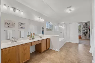 4223 Kingsburg Drive, Round Rock, TX 78681 - Photo 32