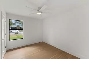2512 McGregor Dr, Austin, TX 78745 - Photo 28