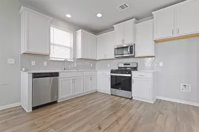 180 Macarthur Drive, Leander, TX 78641 - Photo 8