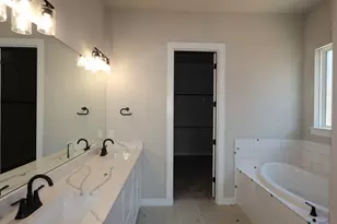 813 Purmela St, Leander, TX 78641 - Photo 10
