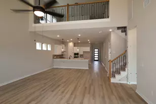 813 Purmela St, Leander, TX 78641 - Photo 4