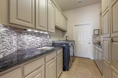 20503 Hoover Cove, Lago Vista, TX 78645 - Photo 28